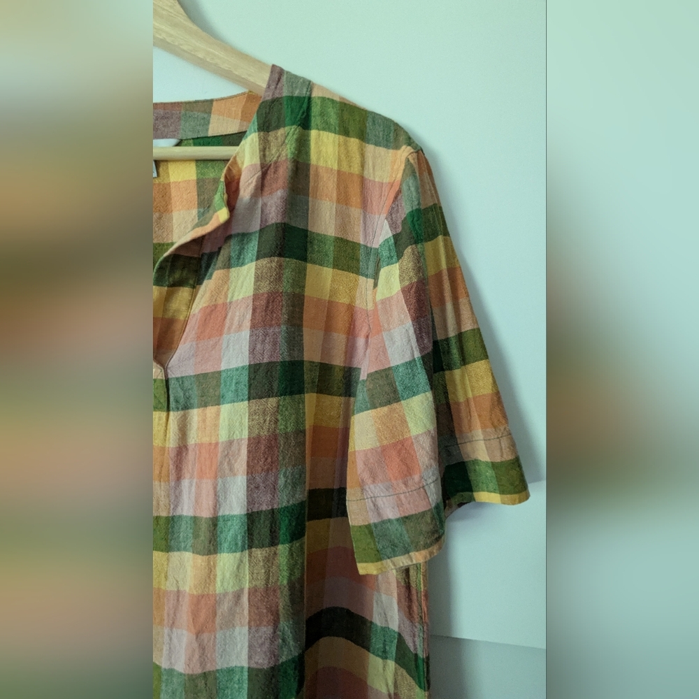 L.L. Bean Signature Medium Linen Blend Splitneck Shirt, "Beeswax" Plaid - Picture 5 of 12